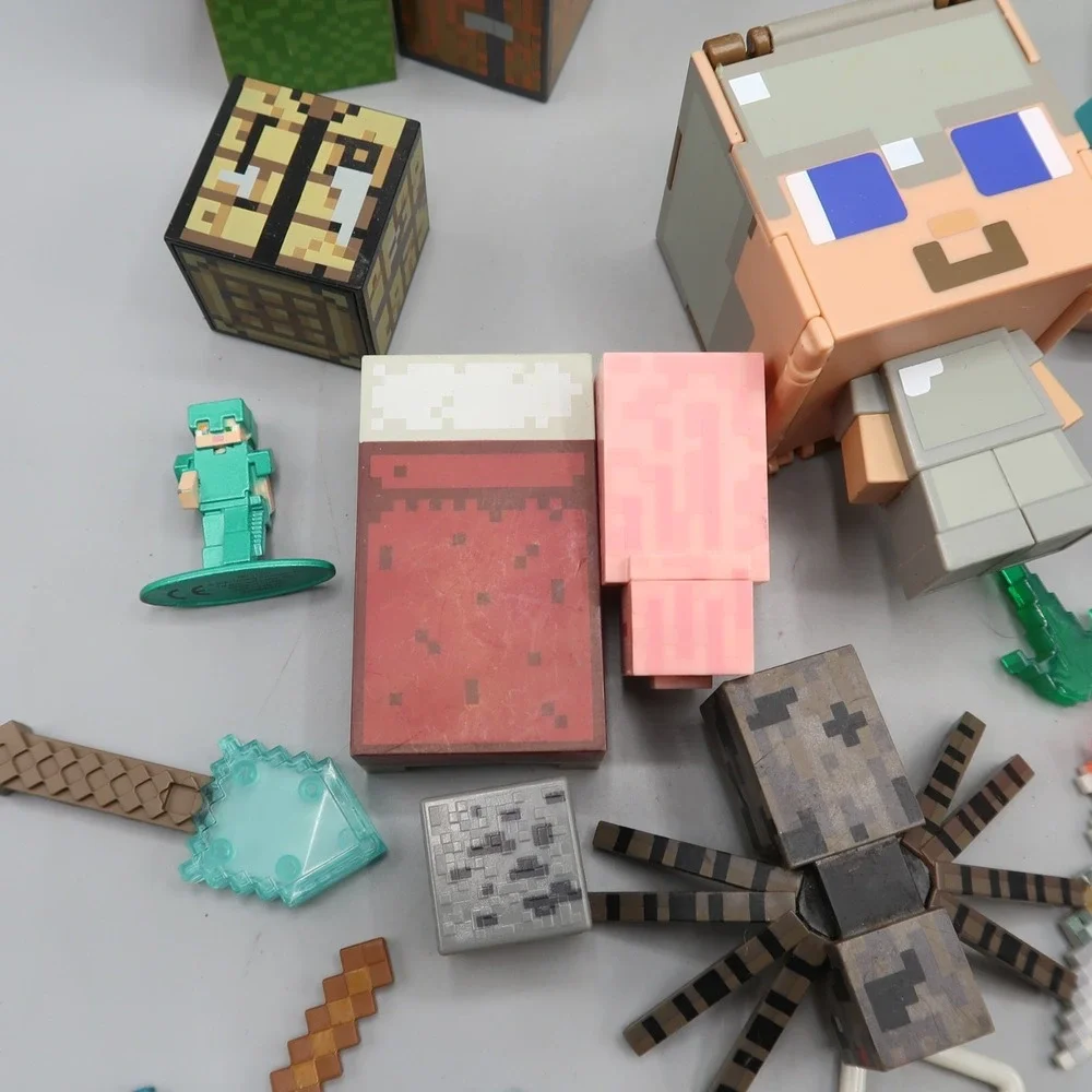 Minecraft Toy Action Figure & Accessories Toy Lot Spider Blocks Weapons